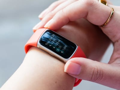 Google Perpanjang Batas Migrasi Akun Fitbit ke Google Hingga 2026