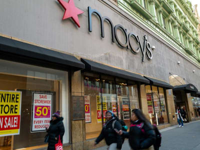 Departemen Store Amerika Berjuang Keras Hadapi Era Belanja Online dan Diskon