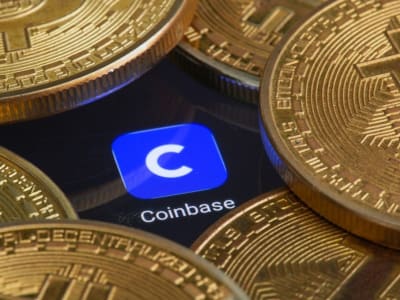 Harga Saham dan Kripto Terjun Bebas Akibat Ketakutan Ekonomi Global