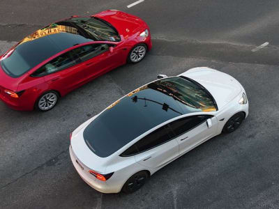 Elon Musk Prediksi Tahun 2025 Penjualan Tesla Melambat Tapi Masa Depan Cerah