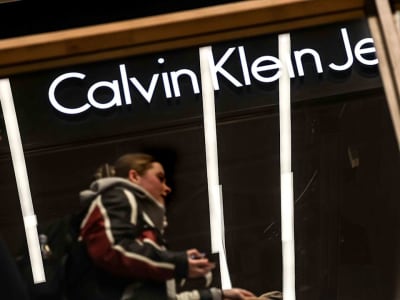 PVH Kuasai Pasar dengan Strategi Baru, Raih Profit Lebih Tinggi dan Beli Saham Senilai Rp 8.22 triliun ($500 Juta) 