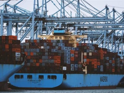 Dampak Pajak Kapal Cina di AS: Risiko Harga Naik dan Perdagangan Bergeser