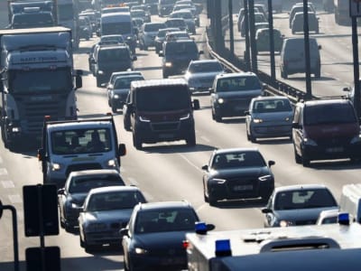 EU Beri Produsen Mobil Waktu Lebih Lama untuk Penuhi Target Emisi CO2 2025