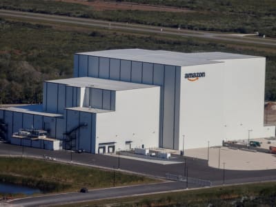 Amazon Mulai Peluncuran Satelit Pertama Kuiper untuk Saingi Starlink
