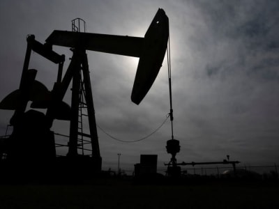 Stok Minyak AS Naik Signifikan, Pasar Energy Menghadapi Ketidakpastian