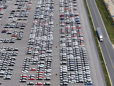 Volkswagen Kenalkan Biaya Tambahan Akibat Tarif Impor 25% di AS