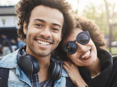 Cara Aman Meminjamkan Uang ke Keluarga tanpa Merusak Hubungan dan Keuangan