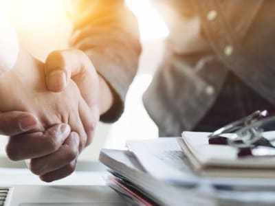 XChange TEC Perkuat Posisi dengan Akuisisi Broker Asuransi di Hong Kong