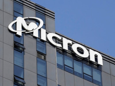 Micron Terapkan Biaya Tambahan Akibat Tarif Baru Produk Memori AS