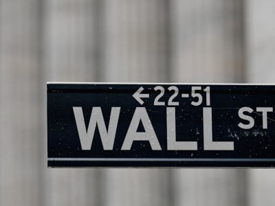 Wall Street Pangkas Target S&P 500 Akibat Ketidakpastian Tarif Trump