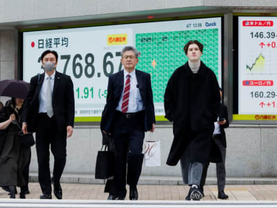 Pasar Saham Jepang Anjlok Akibat Ketegangan Perang Dagang AS-China