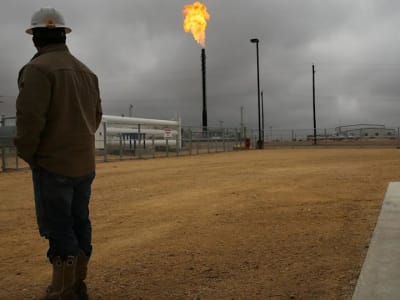 Lebih dari 25 Merek Besar Gunakan Plastik dari Fracking Minyak di Amerika