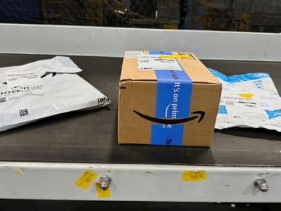 Dampak Tarif Trump pada Amazon dan Strategi AI untuk Hadapi Tantangan