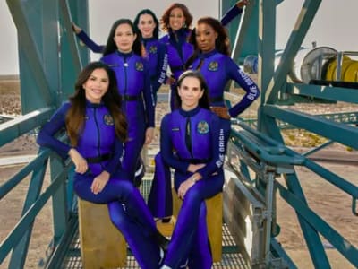 Kru Seluruh Perempuan Blue Origin Bawa Katy Perry Terbang ke Luar Angkasa