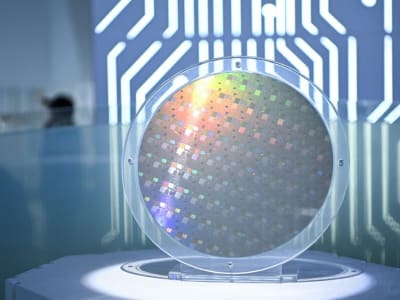 Perang Dagang AS-China Memicu Krisis Harga di Pasar Chip China