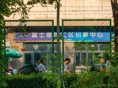 Tarif Baru AS Ganggu Perekrutan Foxconn di Pabrik iPhone Terbesar China