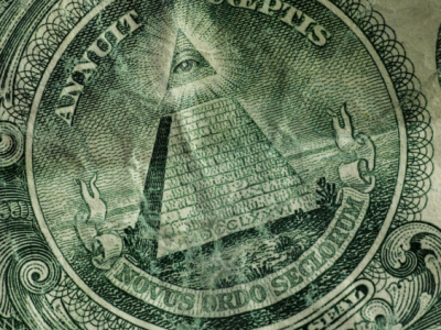 Penarikan Dana Besar di Produk Kripto Karena Ketegangan Perdagangan di AS