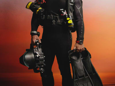 Gerardo del Villar dan Upaya Melestarikan Hiu Demi Lautan Sehat