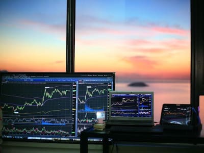 Institusi Pilih Surat Utang AS, Meninggalkan Bitcoin di Tengah Ketidakpastian Ekonomi