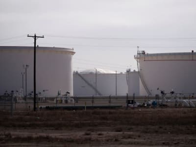 Pakistan Pertimbangkan Impor Minyak Mentah AS untuk Redam Tarif Tinggi