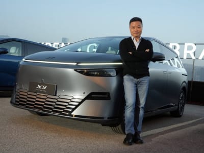 Xpeng Siap Ekspansi Global dengan Mobil Listrik X9 Meskipun Tarif Tinggi