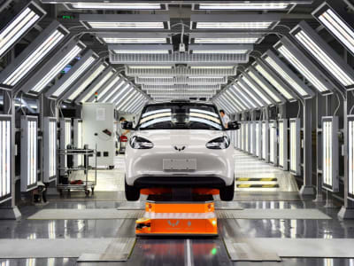 SAIC dan Huawei Bersatu: Mobil Listrik Pintar Baru untuk Rebut Pasar Cina