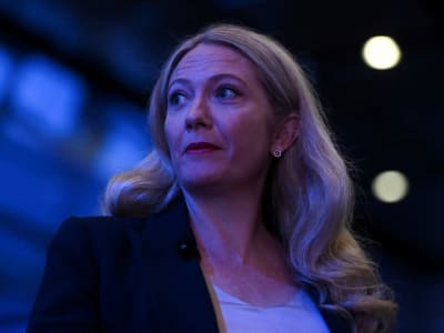 Woodside Rekrut Sarah Bairstow dan Jual Saham Proyek LNG di Louisiana