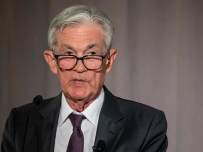 Peringatan Powell Bikin Harga Bitcoin Turun: Tarif Trump Picu Stagflasi