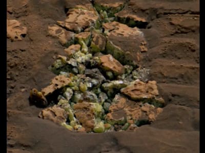 Solusi Ekstrem Terraformasi Mars: Hantamkan Asteroid dari Kuiper Belt