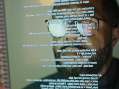 Windsurf Turunkan Harga Asisten Coding AI untuk Tanding Cursor