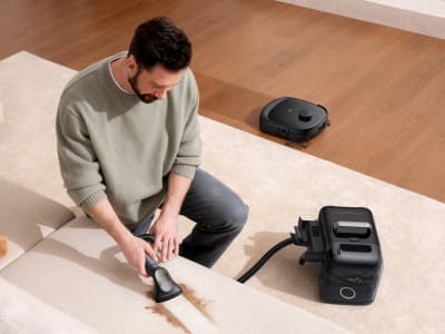 Eufy Omni E28 Robot Vakum dengan Pembersih Portable Terintegrasi untuk Rumah Bersih Maksimal