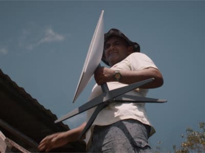 Persaingan Ketat Layanan Internet Satelit Starlink Melawan Pesaing Global