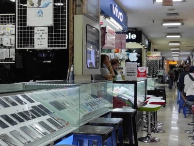 Generasi Z Beralih ke Ponsel Jadul, Pasar Smartphone Indonesia Mulai Pulih