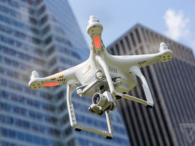DJI Resmi Hentikan Drone Phantom, Fokus ke Model Lebih Modern dan Portabel