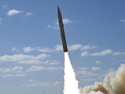 Pengujian Rahasia Roket Hipersonik Dark Eagle oleh Departemen Pertahanan AS