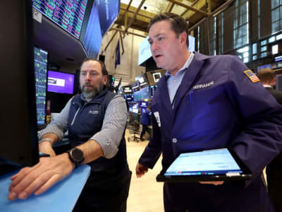 Pasar Global Tenang, Trump Kurangi Dampak Tarif Otomotif dan Kanada Memimpin Kembali