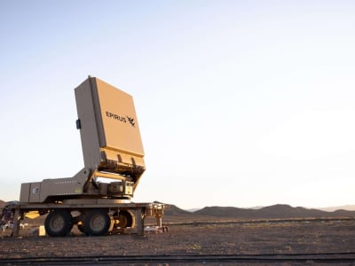 Epirus Kirim Senjata Gelombang Mikro Pertama untuk Bantu Marinir AS Lawan Kawanan Drone