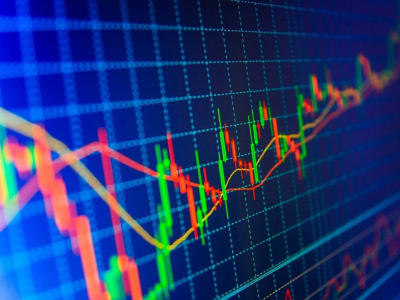 Pasar Kripto dan Saham AS Stabil Meski Ekonomi Tertekan oleh Tarif Trump