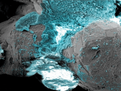Inovasi Katalitik Terkini Turunkan Emisi CO₂ Semen Hingga 80 Persen