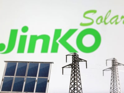 Perang Dagang AS Tekan Besar Industri Panel Surya Cina di 2024