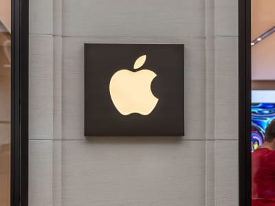 Apple Hadapi Tantangan Berat Saat Tarif Trump Ancaman Biaya dan Penjualan
