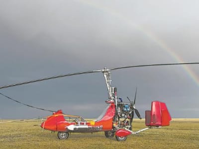 Drone Cina Tingkatkan Curah Hujan Xinjiang dengan Penyemaian Awan Inovatif