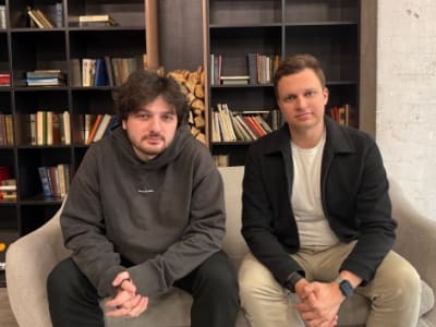 Dari Utang ke Investasi: Kisah Sukses Rork Bangun Aplikasi Mobile Tanpa Kode