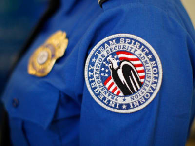 Deadline REAL ID Resmi Berlaku, Siap-siap Antrean Panjang di Bandara AS