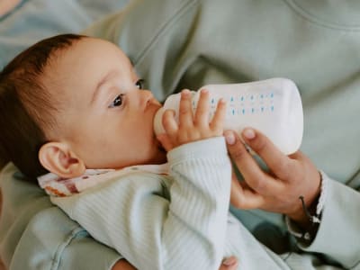 BabyBot: Robot Lunak Inovatif untuk Meniru Perilaku Makan Bayi Secara Realistis