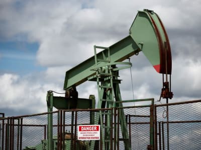 Harga Minyak Turun karena Dampak Perdagangan AS-China dan Produksi OPEC+