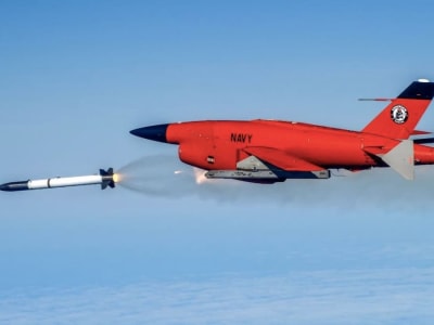 Angkatan Laut AS Uji Coba Roket Ramjet Bertenaga Padat dari Kendaraan Tak Berawak