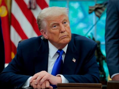 Harga Bitcoin Melonjak Lewati Rp 1.64 juta ($100.000) Berkat Kesepakatan Dagang AS-Inggris