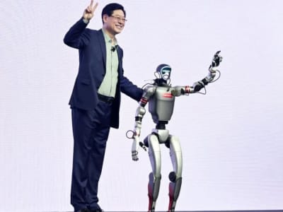 Lenovo Menghadirkan Robot Humanoid LeXiang No.1, Awal Era Pegawai Silikon
