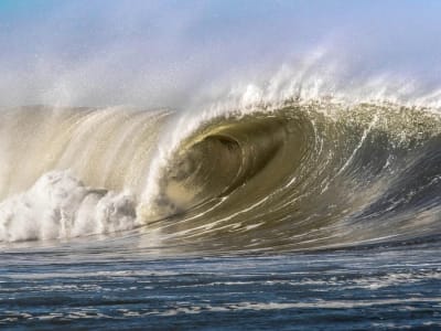 Badai Atlantik Kirim Gelombang Seismik untuk Mengungkap Rahasia Inti Bumi